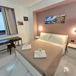 Giro Guest house