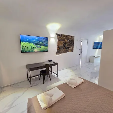 Giro Nocleg ze śniadaniem La Spezia