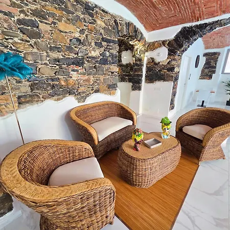 Giro Bed and Breakfast 3*