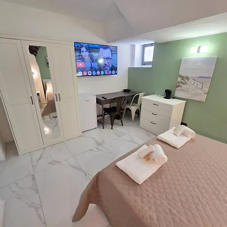 Girò Alojamento de Acomodação e Pequeno-almoço La Spezia