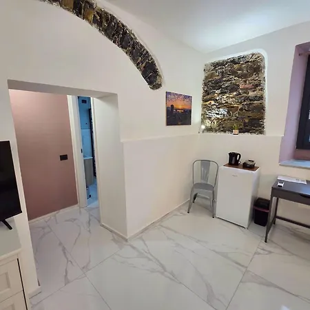 Alojamento de Acomodação e Pequeno-almoço Girò