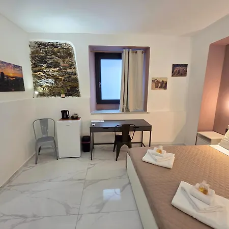 Giro Bed and Breakfast 3*